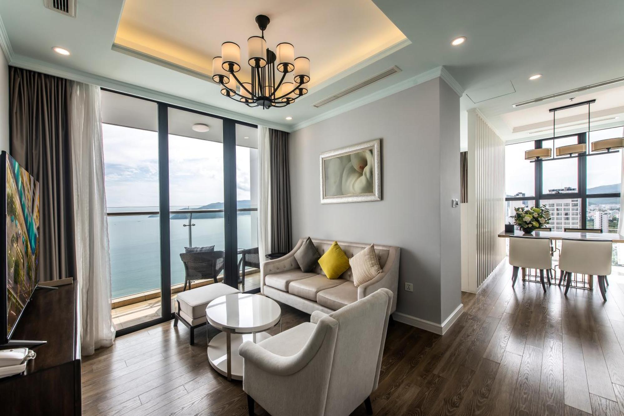 Vinpearl Beachfront Nha Trang Exterior photo